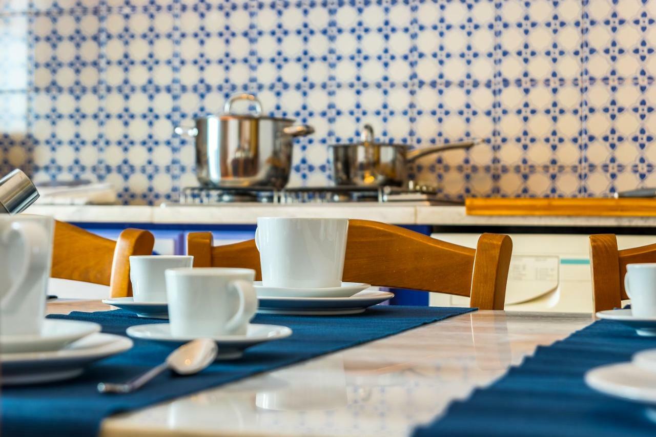 Les Suites - Apartments Рипосто Екстериор снимка