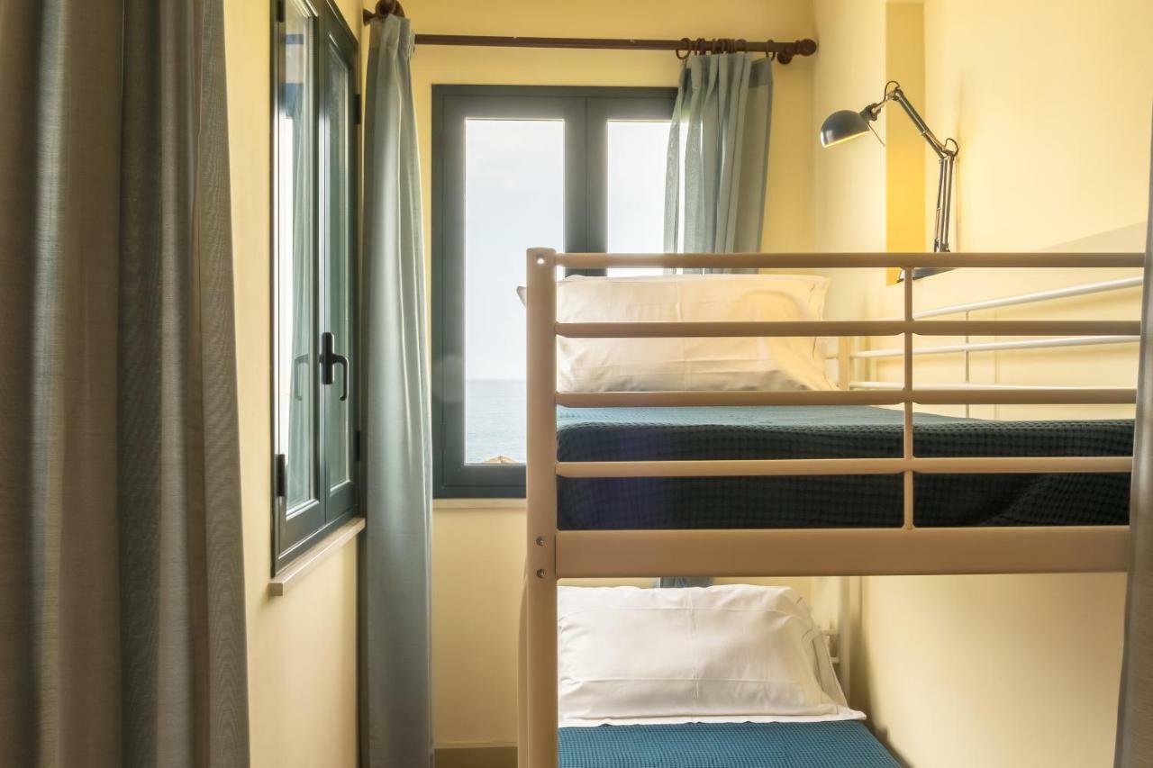 Les Suites - Apartments Рипосто Екстериор снимка