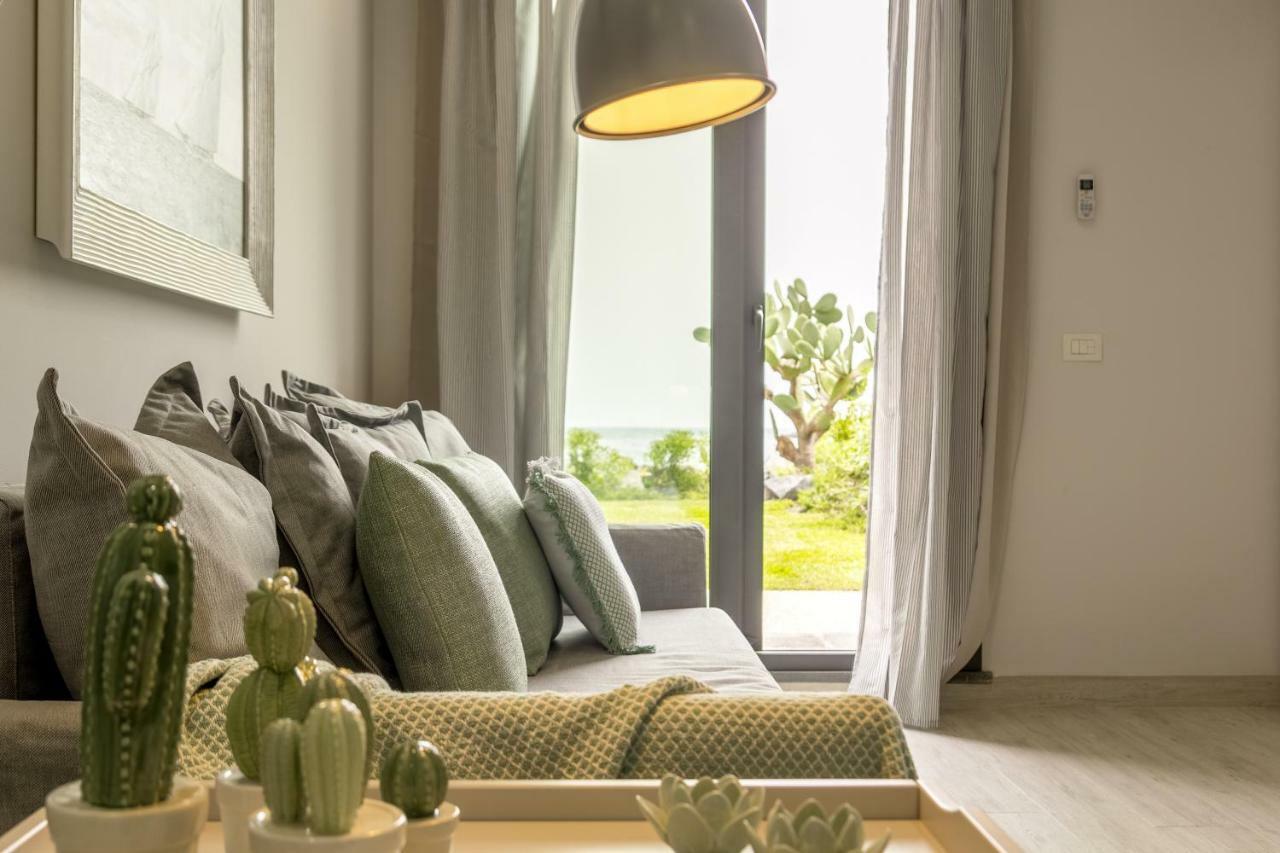 Les Suites - Apartments Рипосто Екстериор снимка