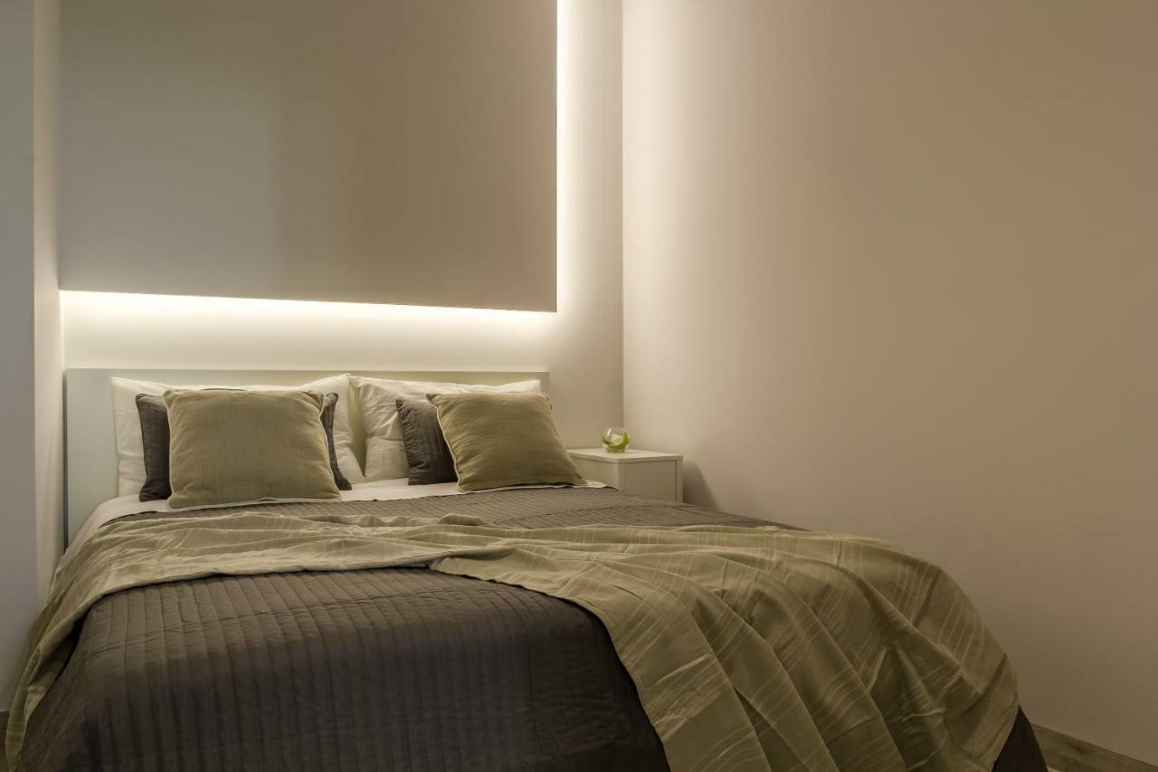 Les Suites - Apartments Рипосто Екстериор снимка